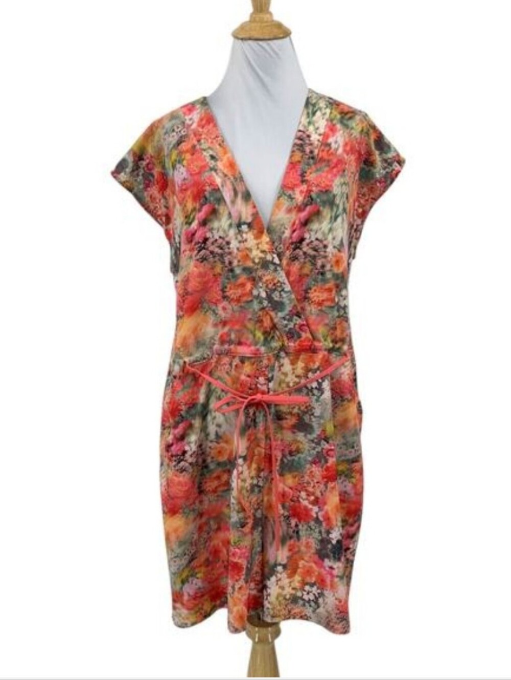 Athleta Marlow Floral Romper Large Tie Waist V Neck Cap Sleeve - Picture 4 of 15